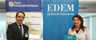 Hortensia Roig (Presidenta de EDEM) y Vctor Yuste (Director General del Foro Interalimentario)