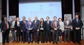 V EDICIN DE LOS PREMIOS MANUEL LOSADA VILLASANTE