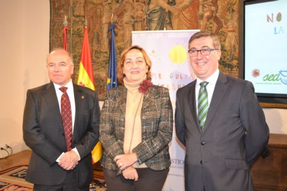 El Presidente del Foro Interalimentario con los Consejeros de Agricultura y Educacin de Castilla-La Mancha