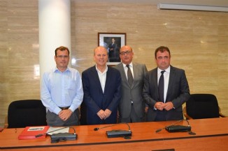 Firma del acuerdo Huevos Guilln construir nueva planta en Utiel (Valencia)