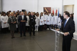 El Presidente del Gobierno, Mariano Rajoy, en un momento de su visita al Centro de Investigacin y Desarrollo del Grupo Siro.